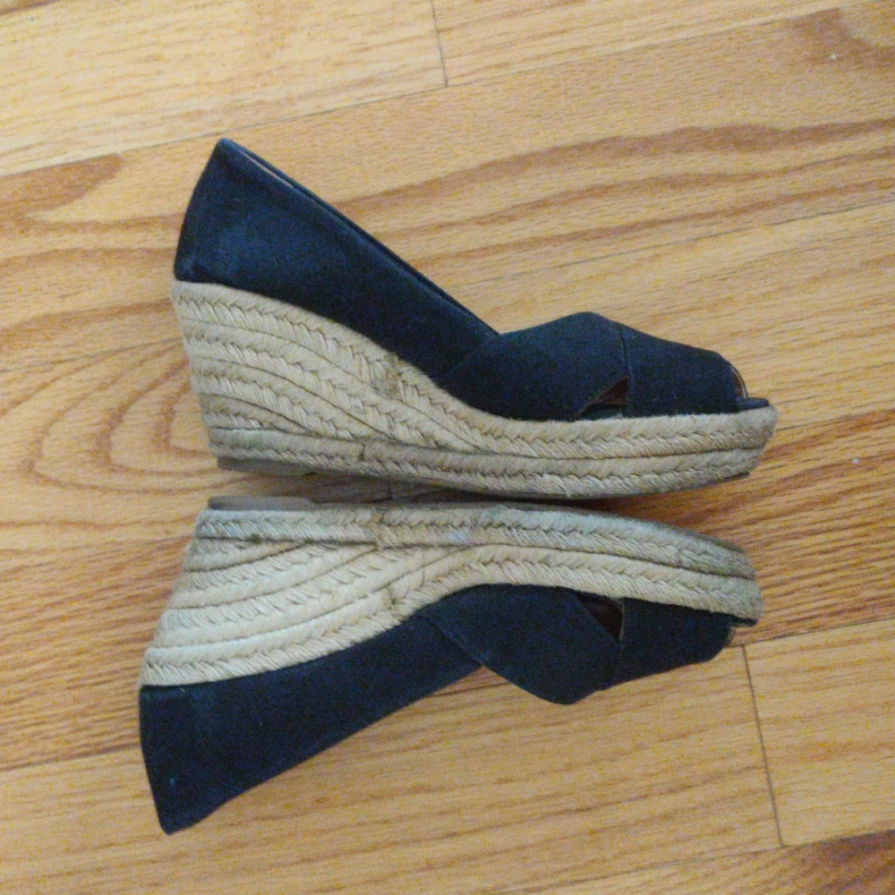 Tory Burch wedges - Picture 4 of 7